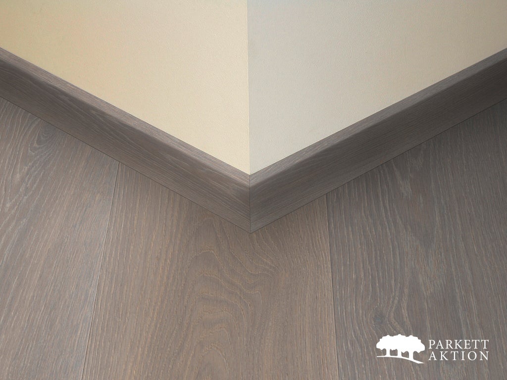 Sockel sockelleisten eiche geraeuchert gebürstet gekalkt matt geölt