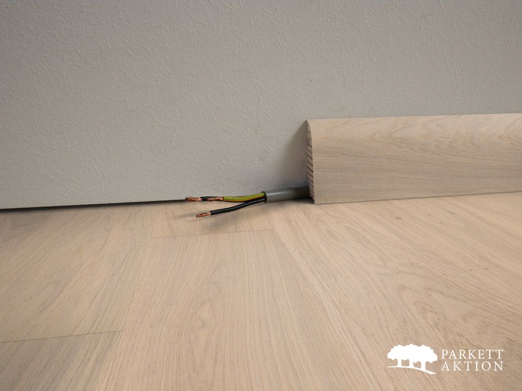 Echtholz Sockelleiten Eiche creme weiss lackiert clipsystem