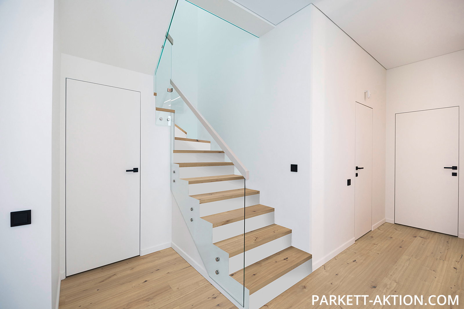 Parket Treppen Profil U home 100240 eiche gebürstet optik handgehobelt geölt