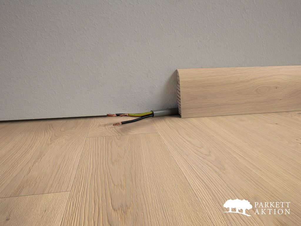 Sockelleisten Eiche hell gebürstet geölt Clips