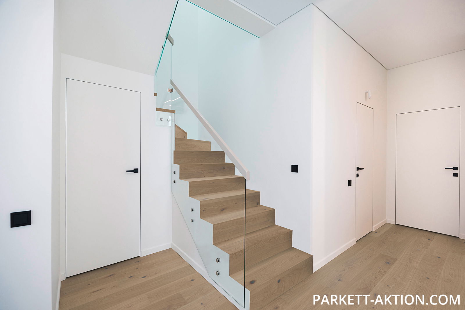 Parket Treppen Profil L modern 132315 eiche gebürstet cappuccino matt geölt