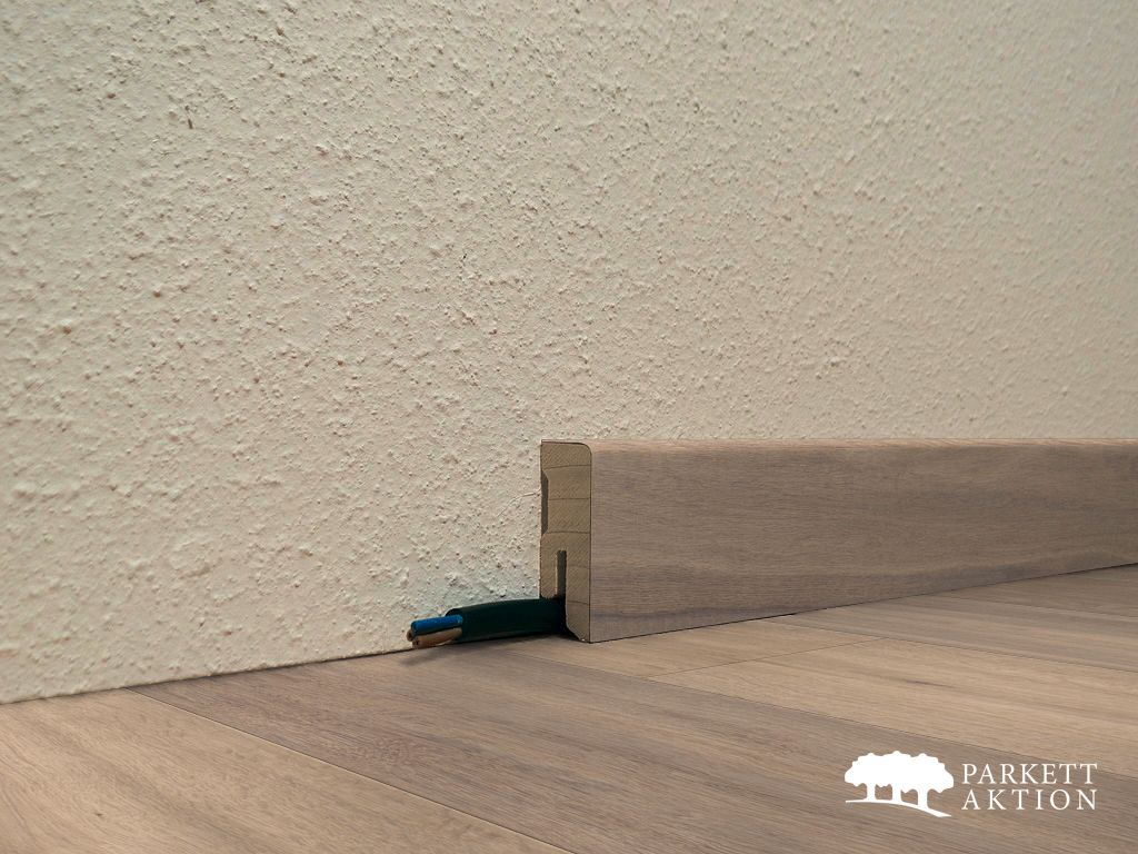 Sockel eiche modern 40 gebürstet angeraeuchert weiss geölt