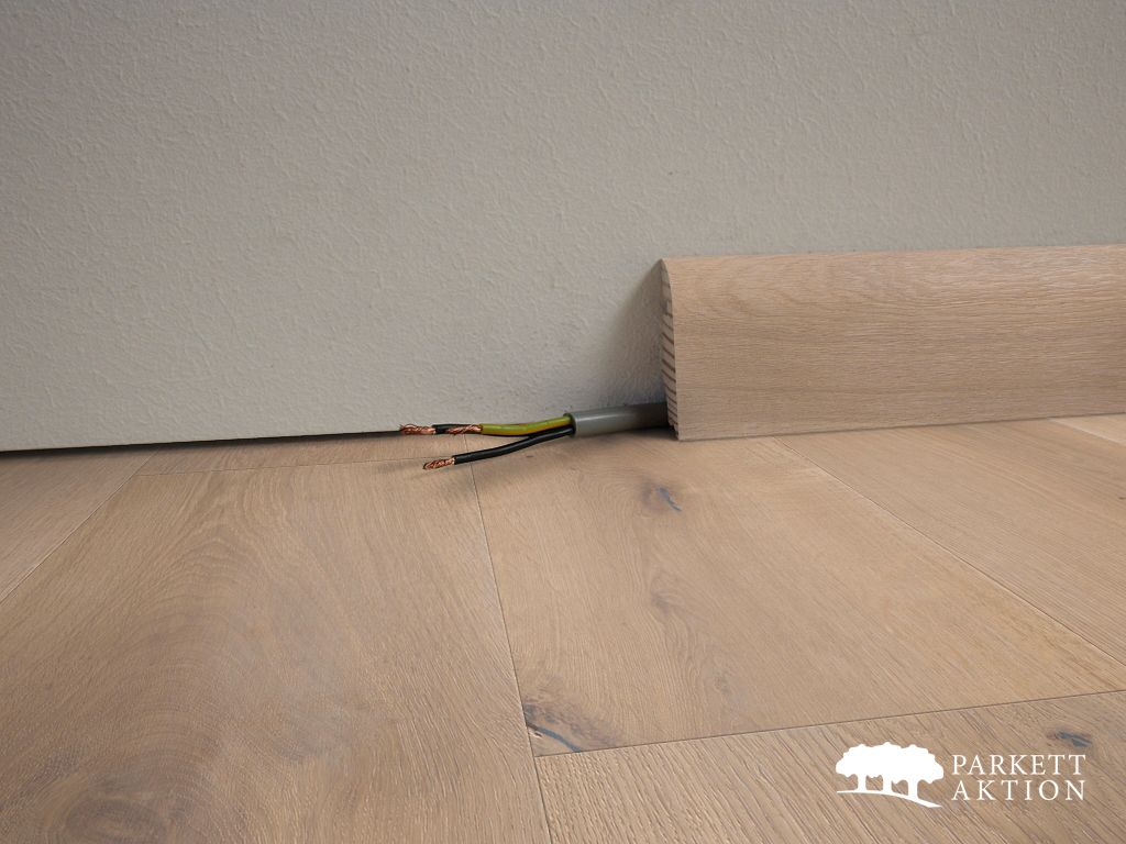 Sockel ocke sockelleisten eiche gebürstet weiss sockelleisten geölt