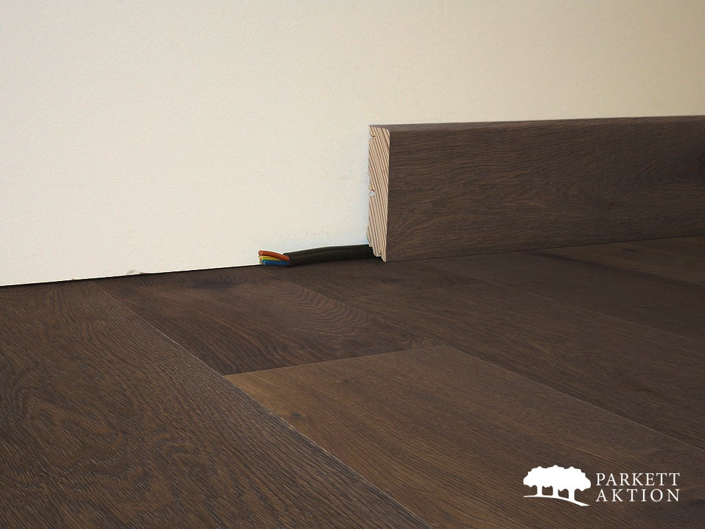 Sockelleisten Raeuchereiche Cube Sockelleisten Clips